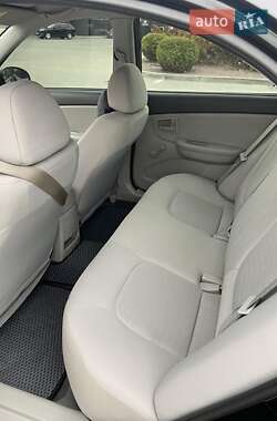 Седан Kia Cerato 2008 в 