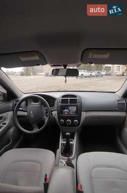 Седан Kia Cerato 2008 в Каменском