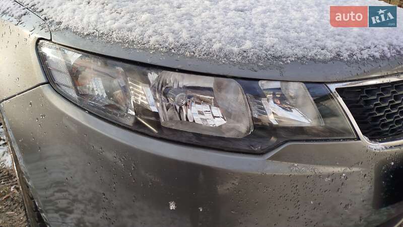 Седан Kia Cerato 2012 в Полтаві