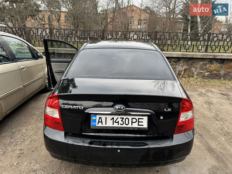 Седан Kia Cerato 2006 в Белой Церкви