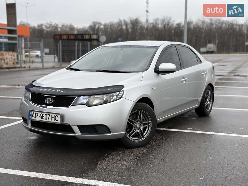 Седан Kia Cerato 2009 в Запоріжжі