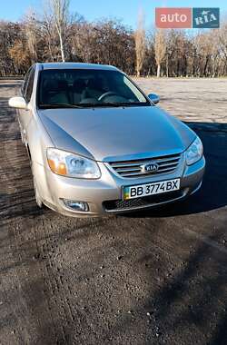 Седан Kia Cerato 2007 в Павлограді