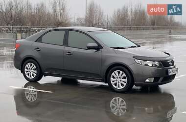 Седан Kia Cerato 2012 в Києві