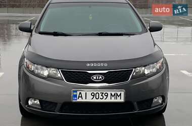 Седан Kia Cerato 2012 в Києві