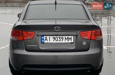 Седан Kia Cerato 2012 в Києві