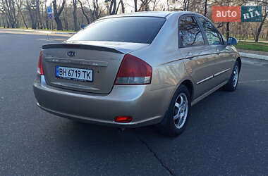Седан Kia Cerato 2007 в 