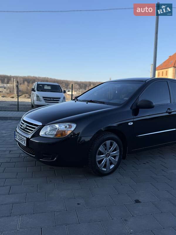 Седан Kia Cerato 2007 в Трускавце
