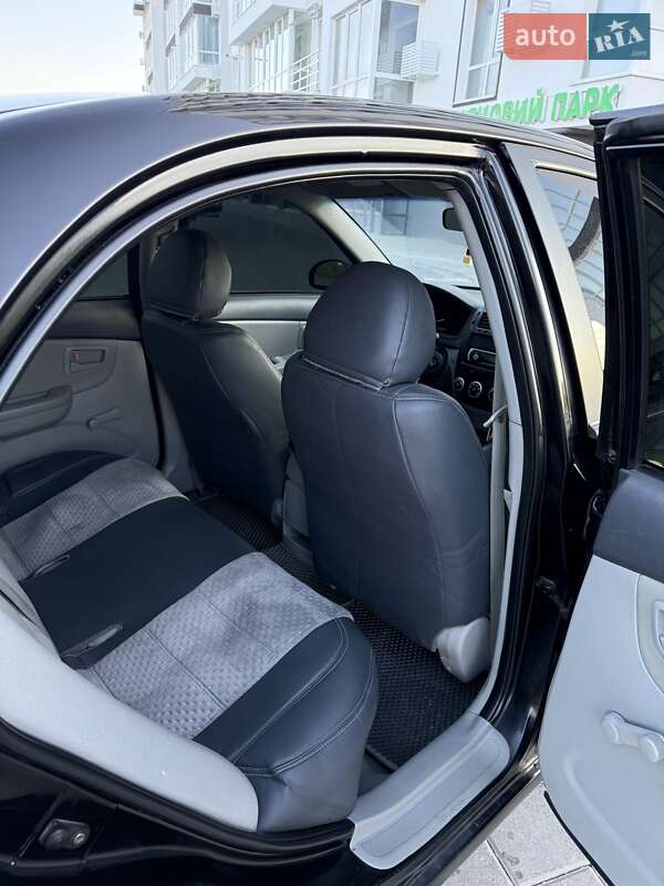 Седан Kia Cerato 2007 в Трускавце