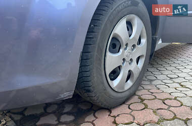 Седан Kia Cerato 2009 в 