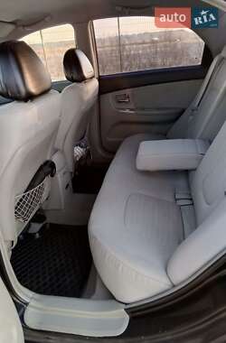 Седан Kia Cerato 2007 в 