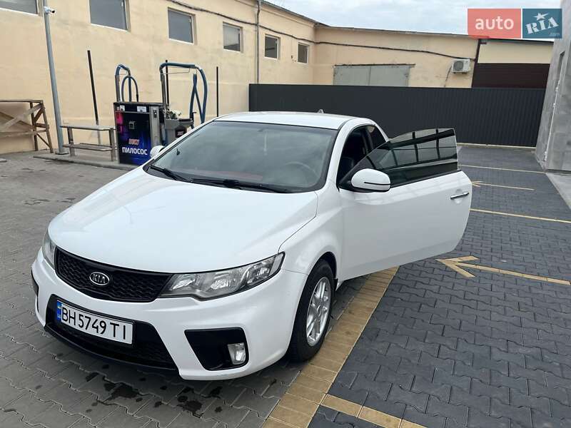 Седан Kia Cerato 2012 в Одессе