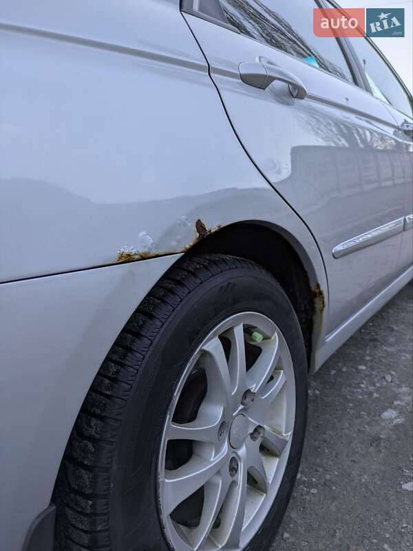 Седан Kia Cerato 2007 в Києві