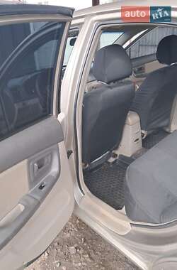 Седан Kia Cerato 2005 в 