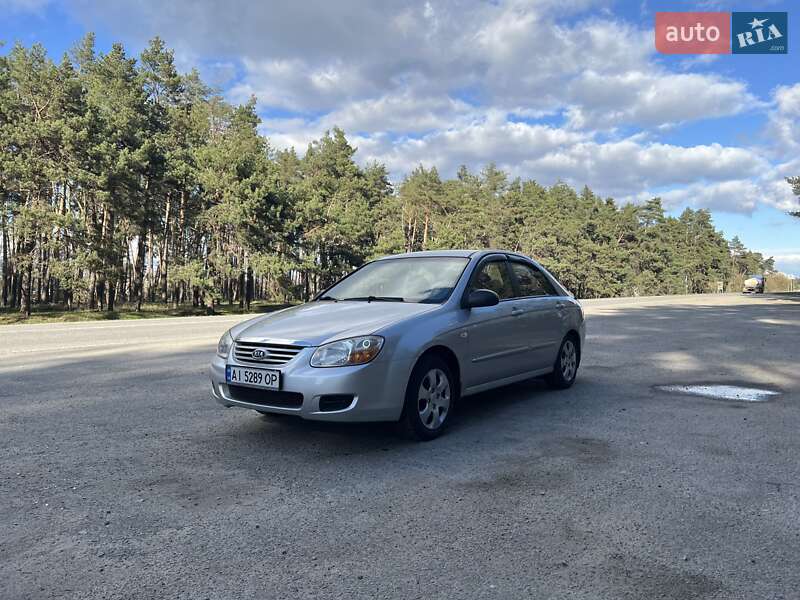 Седан Kia Cerato 2006 в 