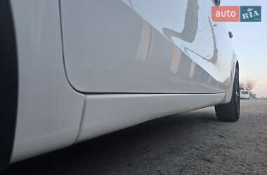 Седан Kia Cerato 2013 в 