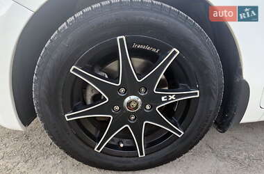 Седан Kia Cerato 2013 в 