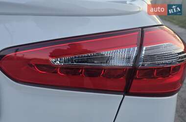 Седан Kia Cerato 2013 в 