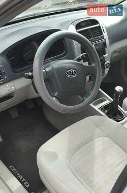 Седан Kia Cerato 2006 в 