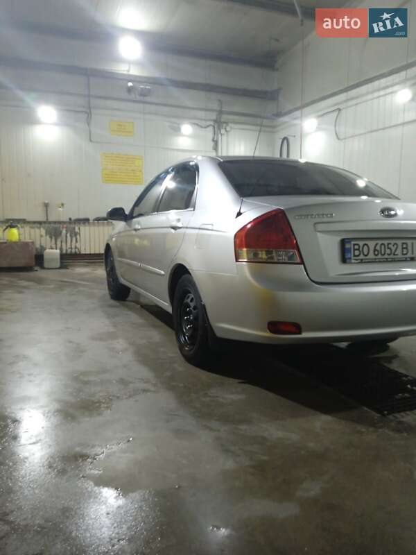 Седан Kia Cerato 2008 в Тернополі