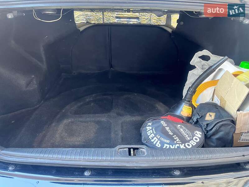 Седан Kia Cerato 2006 в Киеве