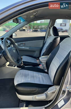 Седан Kia Cerato 2008 в 