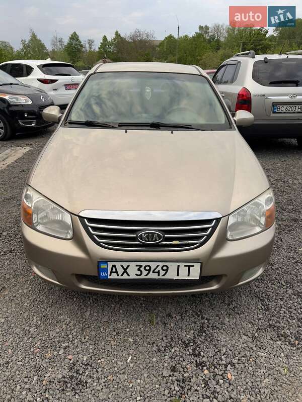 Седан Kia Cerato 2008 в Новомиргороде