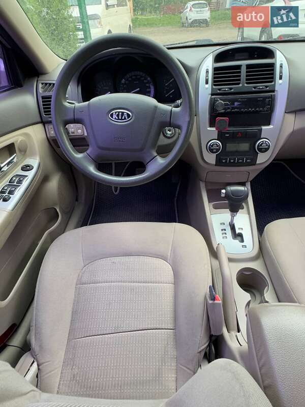 Седан Kia Cerato 2008 в Новомиргороде