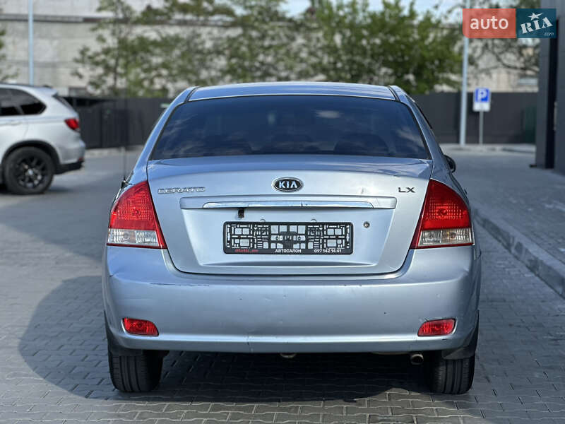 Седан Kia Cerato 2007 в Днепре