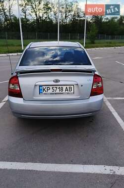 Седан Kia Cerato 2006 в 
