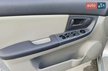 Седан Kia Cerato 2006 в 