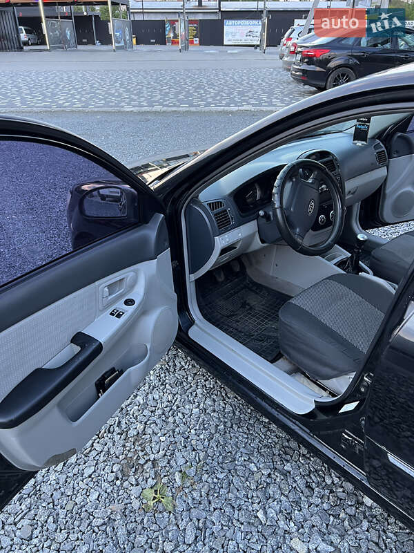 Седан Kia Cerato 2007 в Шепетовке фото 10 Седан Kia Cerato 2007 в Шепетовке