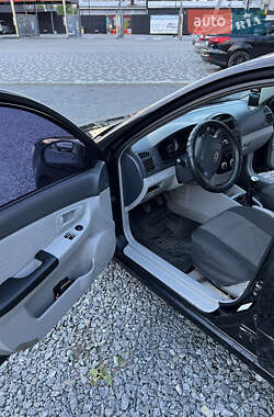 Седан Kia Cerato 2007 в 