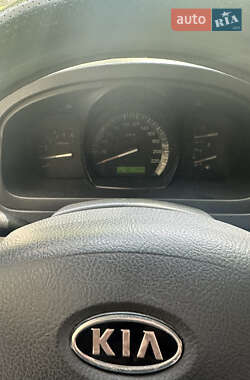 Седан Kia Cerato 2008 в 