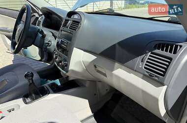 Седан Kia Cerato 2006 в 