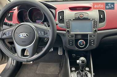 Купе Kia Cerato 2012 в 