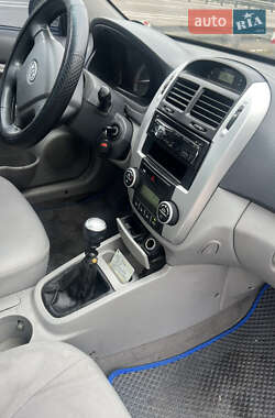 Седан Kia Cerato 2007 в 