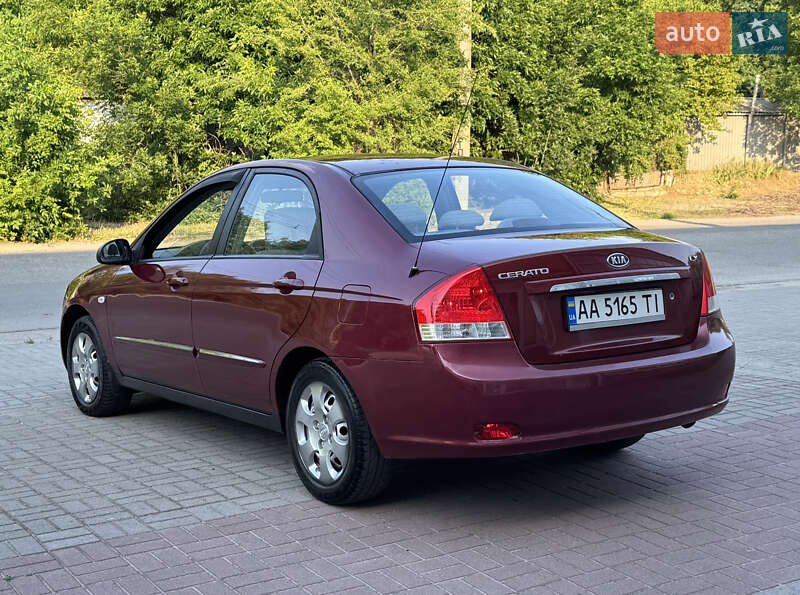 Седан Kia Cerato 2007 в Запоріжжі