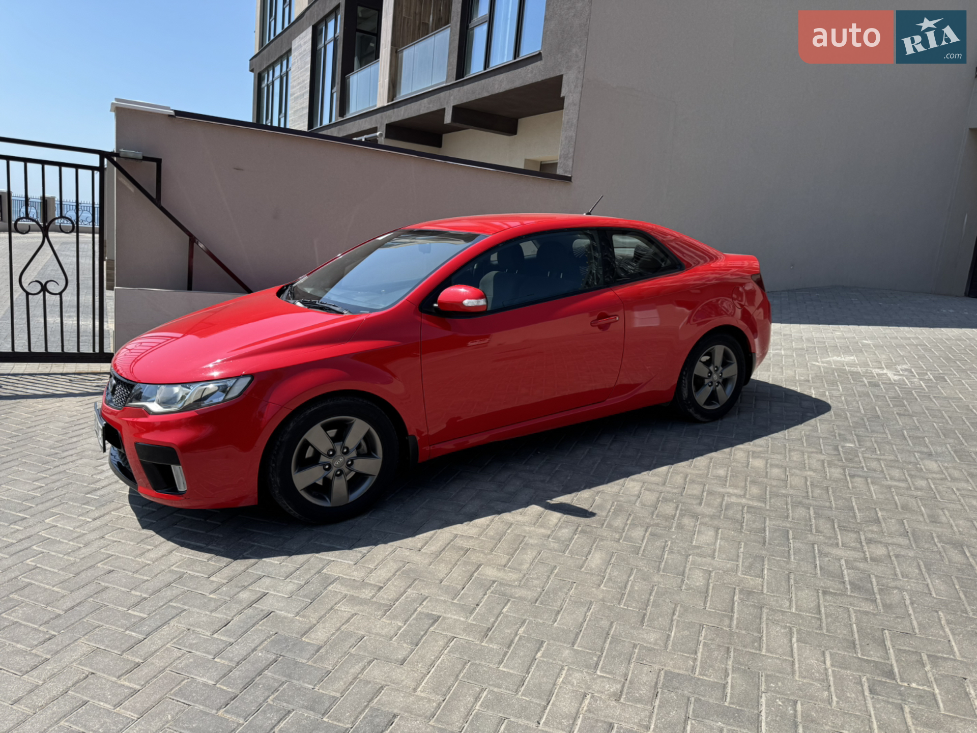 2010 Kia Cerato - мініатюра 3