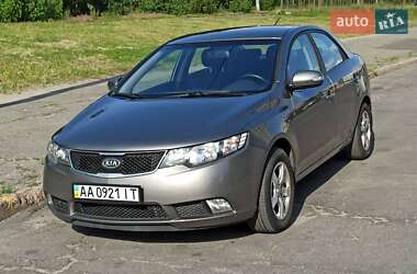 Седан Kia Cerato 2009 в Києві