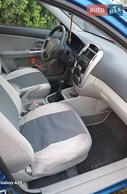 Седан Kia Cerato 2007 в Киеве