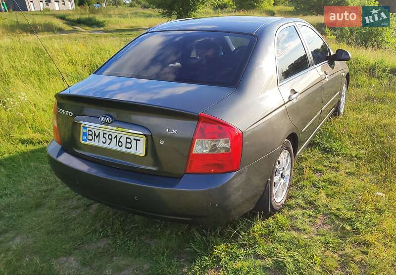 Седан Kia Cerato 2006 в Тростянце