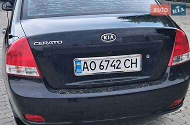 Седан Kia Cerato 2008 в 