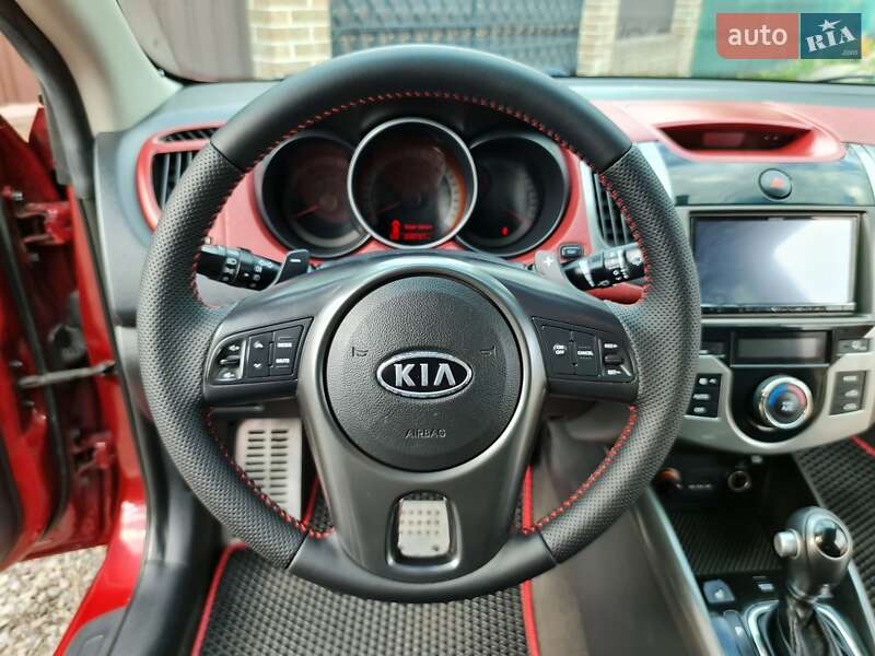Купе Kia Cerato 2011 в Вільнянську
