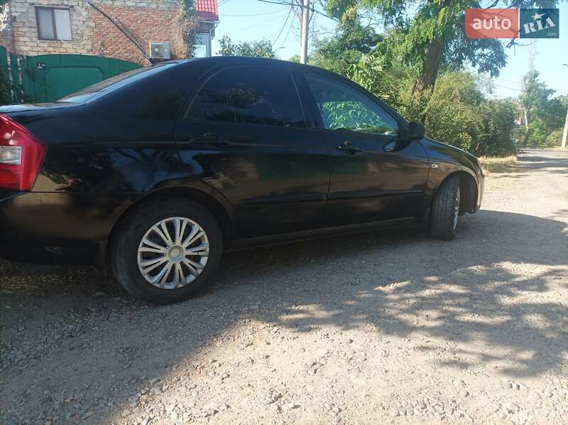 Седан Kia Cerato 2005 в Одессе фото 5 Седан Kia Cerato 2005 в Одессе