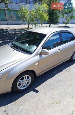 Седан Kia Cerato 2006 в Миколаєві