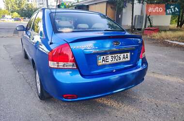 Седан Kia Cerato 2008 в 