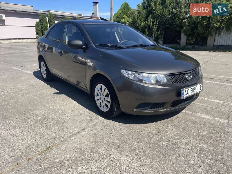 Kia Cerato 2009