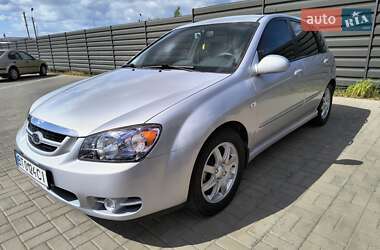 Хетчбек Kia Cerato 2006 в Черкасах