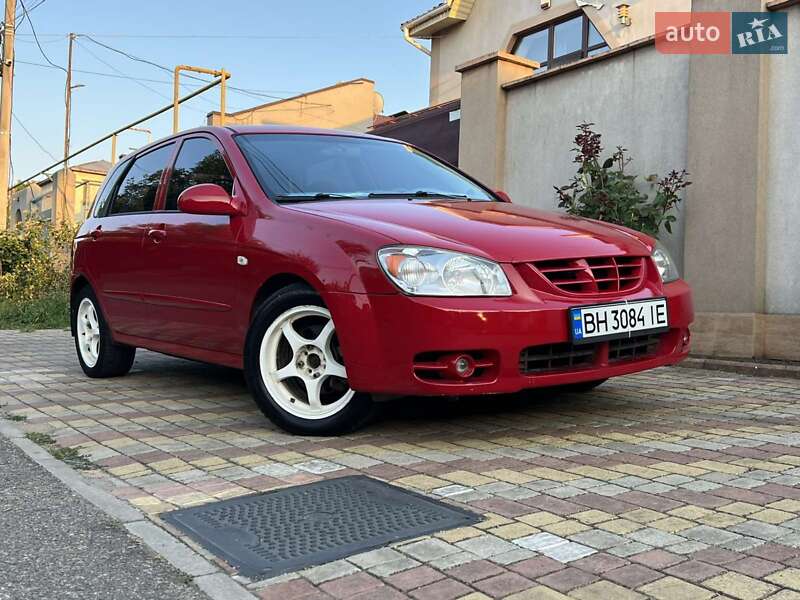 Kia Cerato 2005