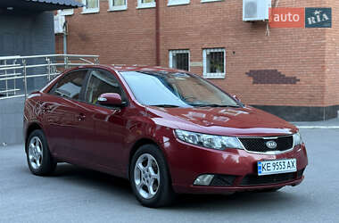 Седан Kia Cerato 2009 в Дніпрі